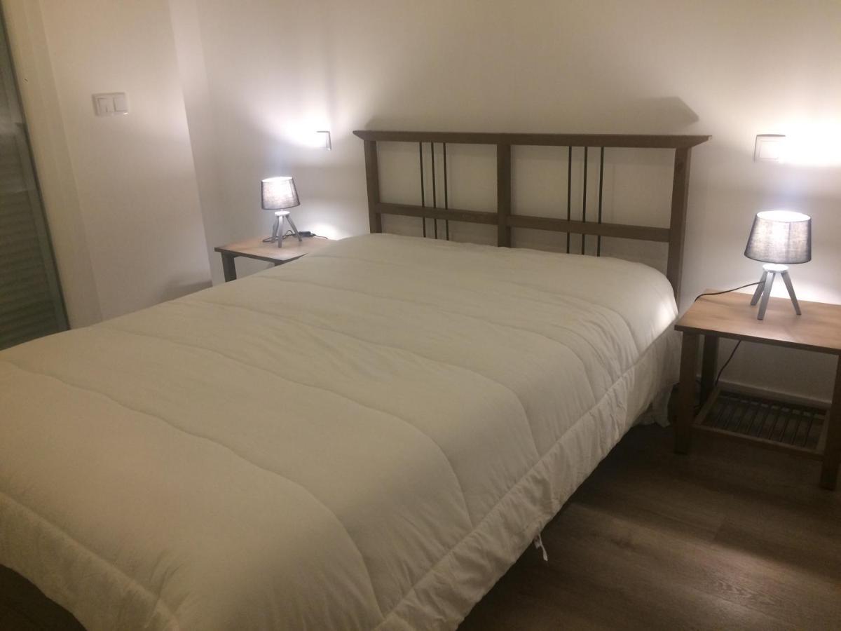 フィゲイラ・ダ・フォズCabedelo Figueira Surf Houseアパートメント エクステリア 写真